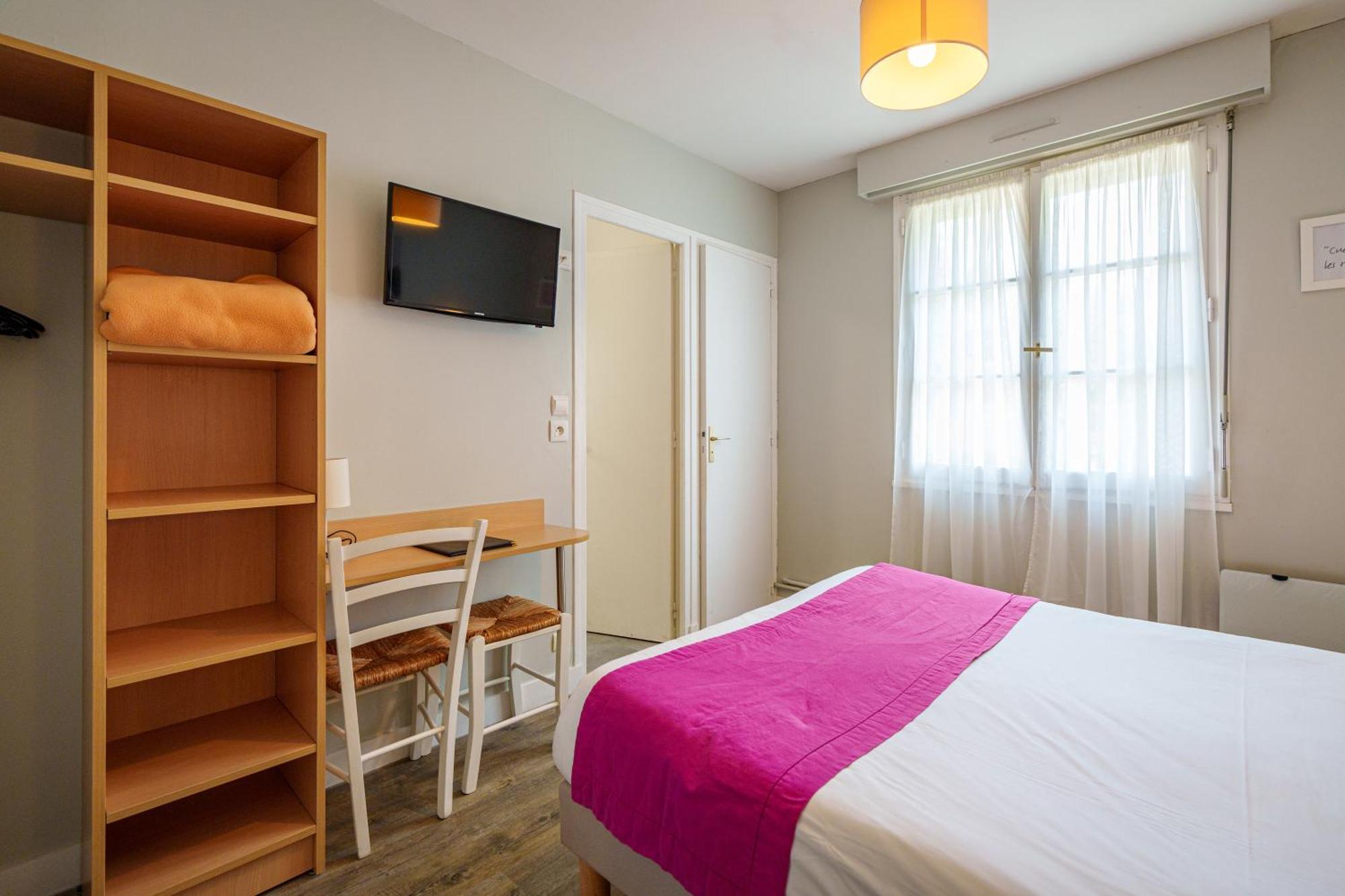 Hotel Val De Loire Азе-ле-Ридо Экстерьер фото