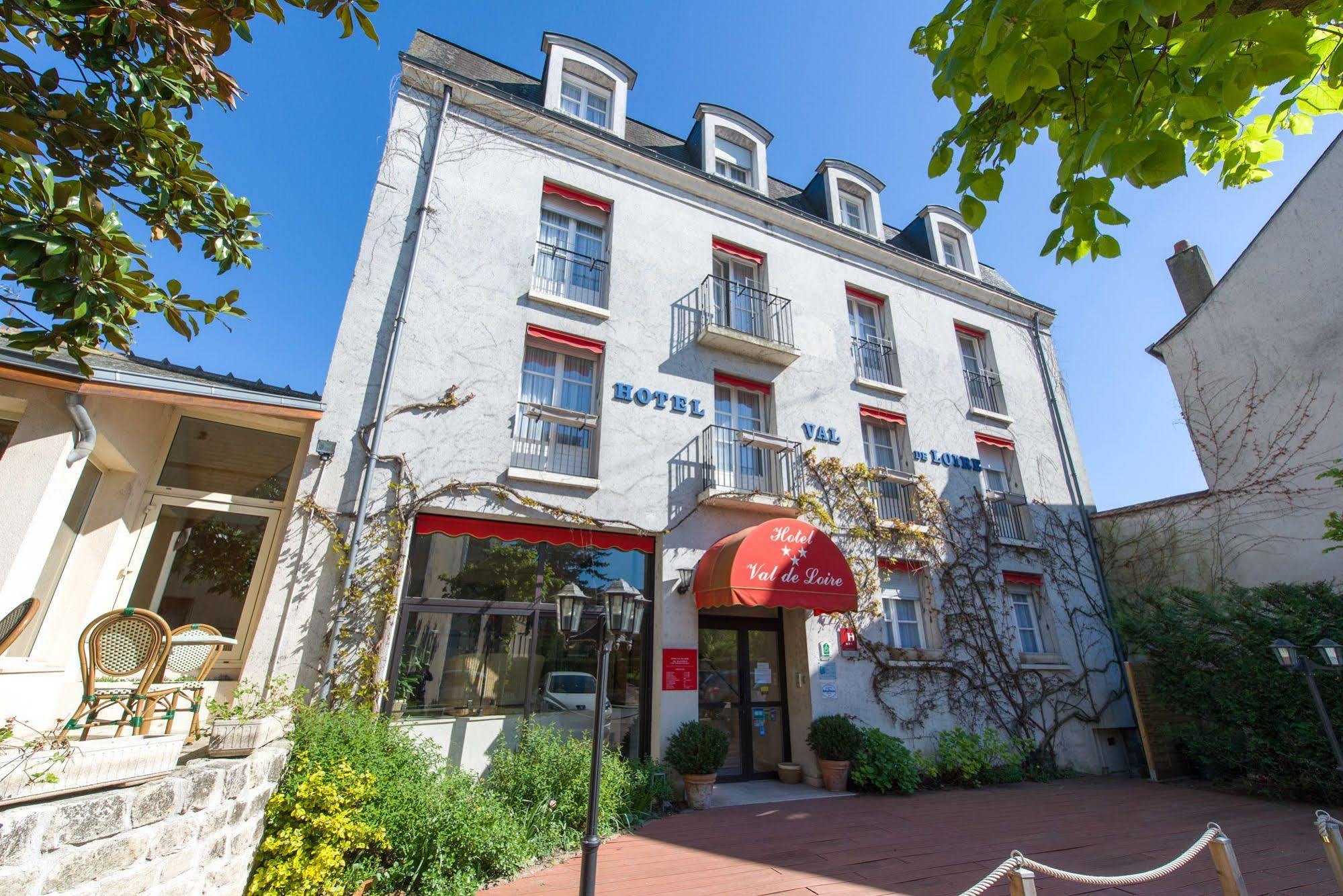 Hotel Val De Loire Азе-ле-Ридо Экстерьер фото